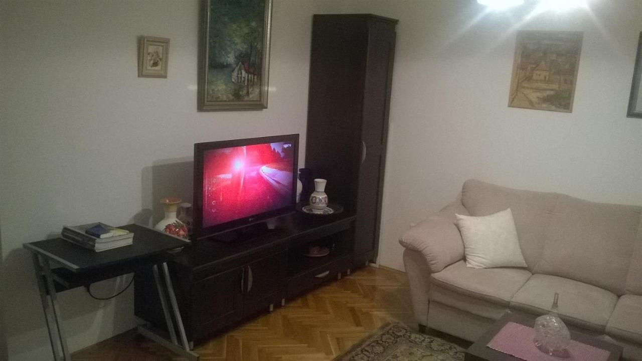 Apartman Mario Osijek Eksteriør billede